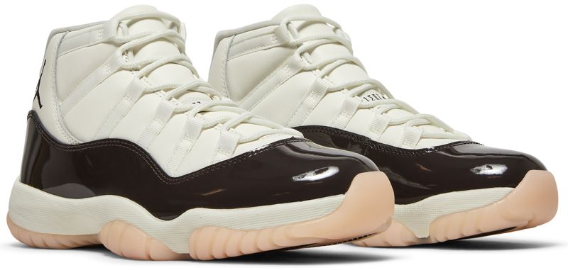 Jordan 11 Retro Neapolitan (Women's)