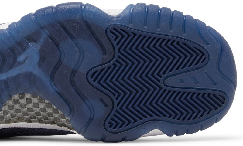 Jordan 11 Retro Midnight Navy (Women's)