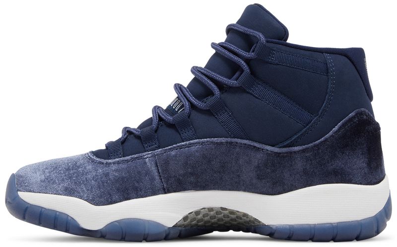Jordan 11 Retro Midnight Navy (Women's)
