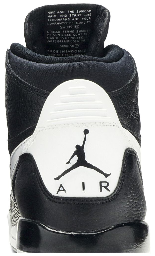 Jordan Legacy 312 Black White (GS)