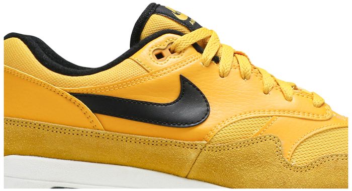 Nike Air Max 1 University Gold