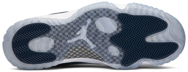 Jordan 11 Retro Low Snake Navy (2019)