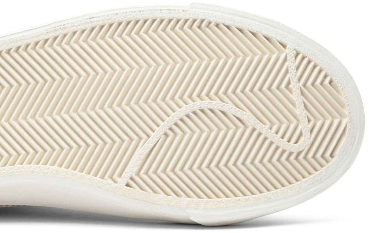 Nike Blazer Mid Stranger Things Hawkins High School