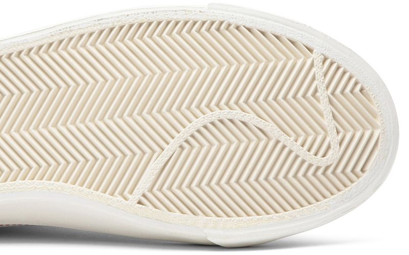 Nike Blazer Mid Stranger Things Hawkins High School