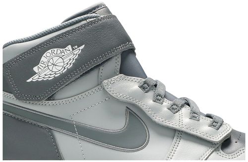 Jordan 1 High FlyEase Light Smoke Grey