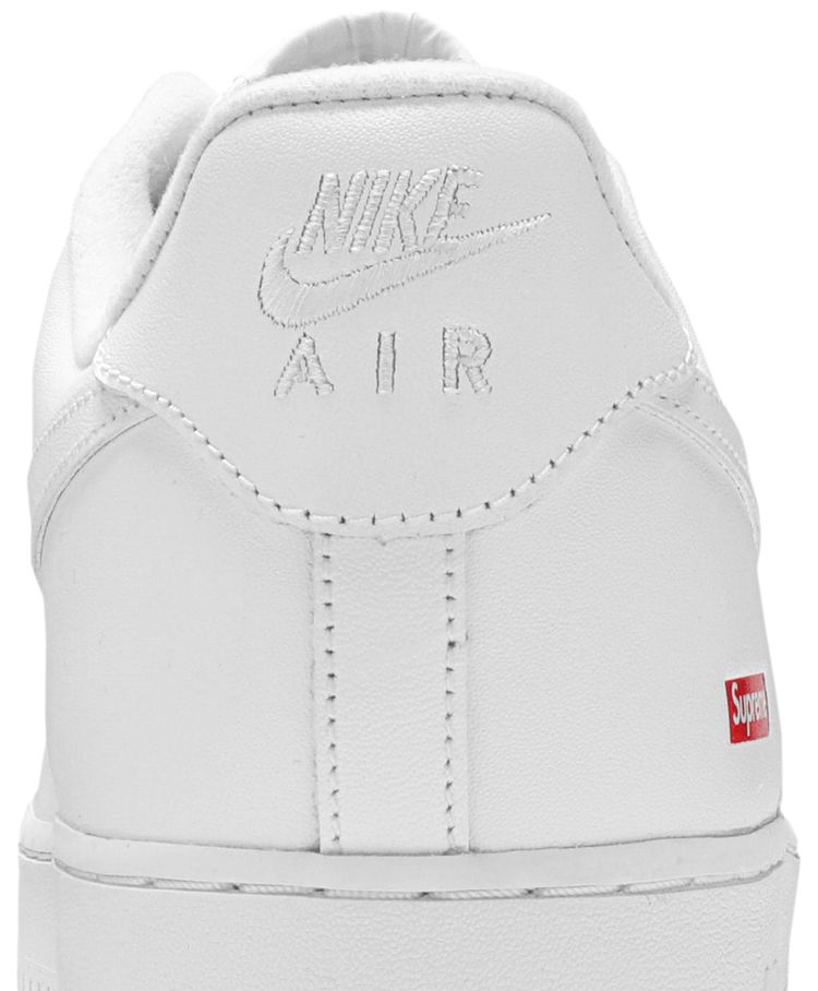 Nike Air Force 1 Low Supreme White