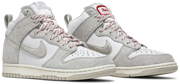 Nike Dunk High Notre Light Orewood Brown