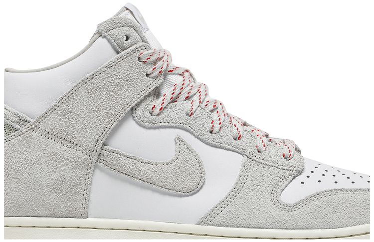 Nike Dunk High Notre Light Orewood Brown
