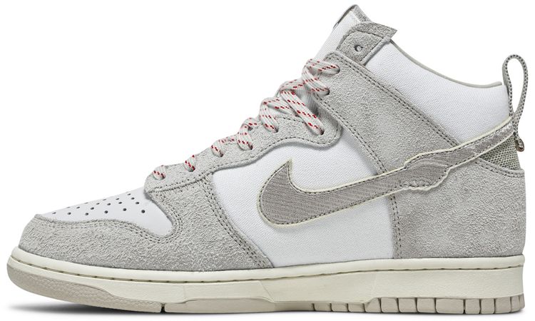 Nike Dunk High Notre Light Orewood Brown