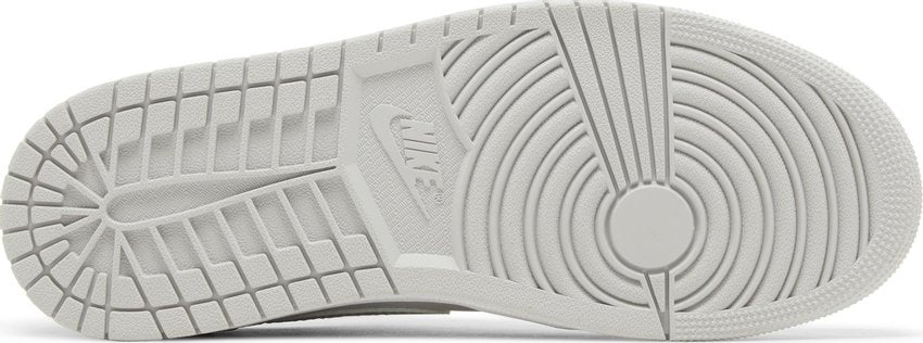 Jordan 1 Low OG Metallic Silver