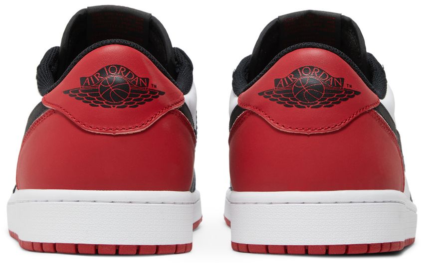 Jordan 1 Retro Low OG Black Toe (2023)