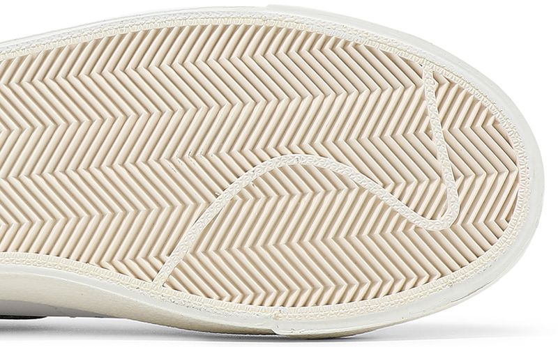 Nike Blazer Low 77 Vintage White Black