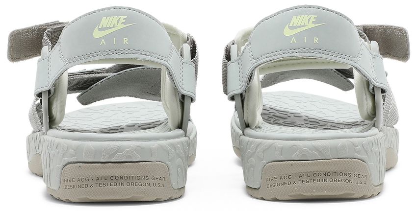 Nike ACG Air Deschutz Cream II Black