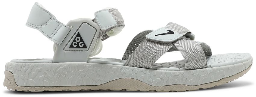 Nike ACG Air Deschutz Cream II Black