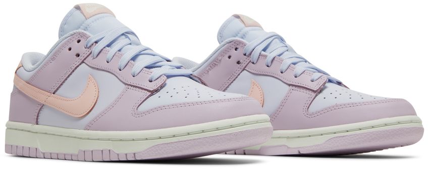 Nike Dunk Low Easter 2022 (Women's)