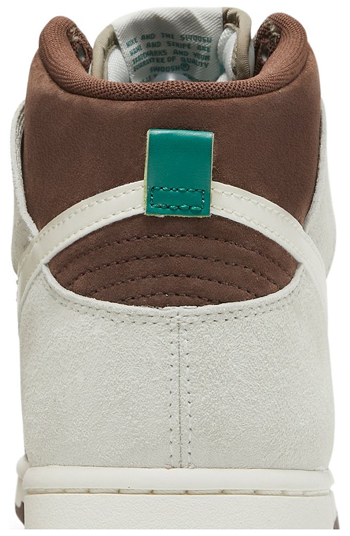 Nike Dunk High Light Chocolate