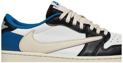 Jordan 1 Low fragment design x Travis Scott