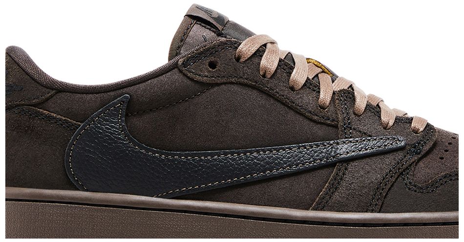Jordan 1 Retro Low OG SP Travis Scott Velvet Brown