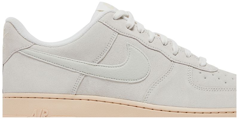 Nike Air Force 1 Low Winter Premium Summit White Suede