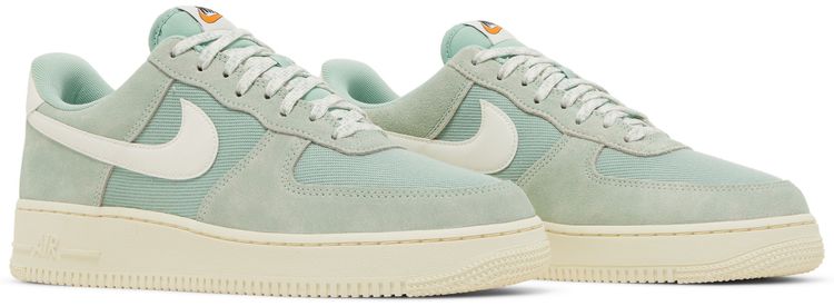 Nike Air Force 1 Low '07 LV8 Certified Fresh Enamel Green