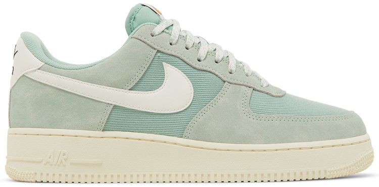 Nike Air Force 1 Low '07 LV8 Certified Fresh Enamel Green