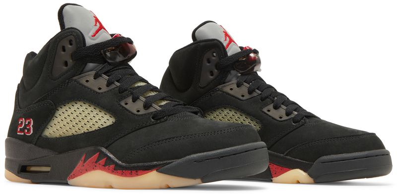 Jordan 5 Retro Gore-Tex Off-Noir (Women's)