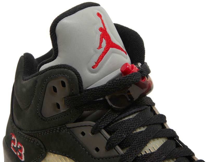 Jordan 5 Retro Gore-Tex Off-Noir (Women's)