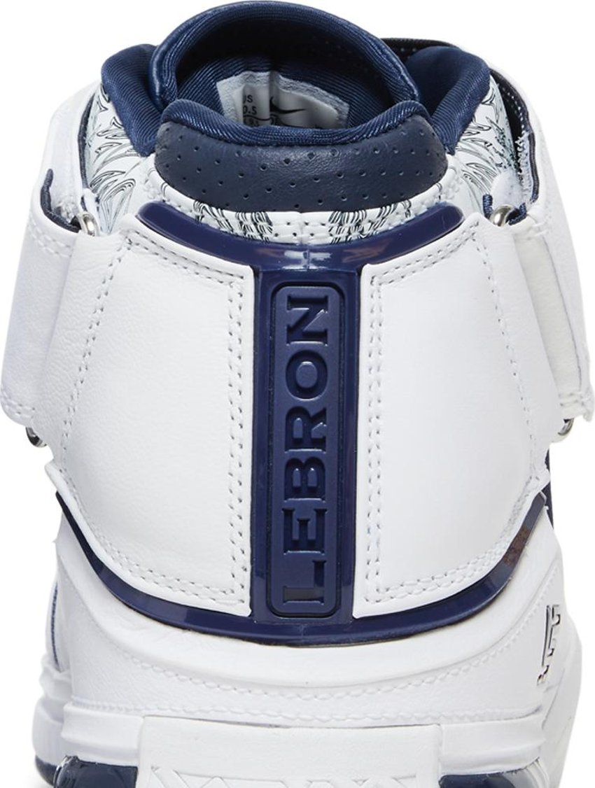 Nike LeBron Zoom 2 Midnight Navy (2022)