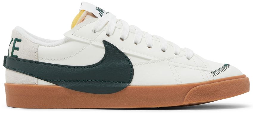 Nike Blazer Low 77 Jumbo WNTR Sail Pro Green Gum