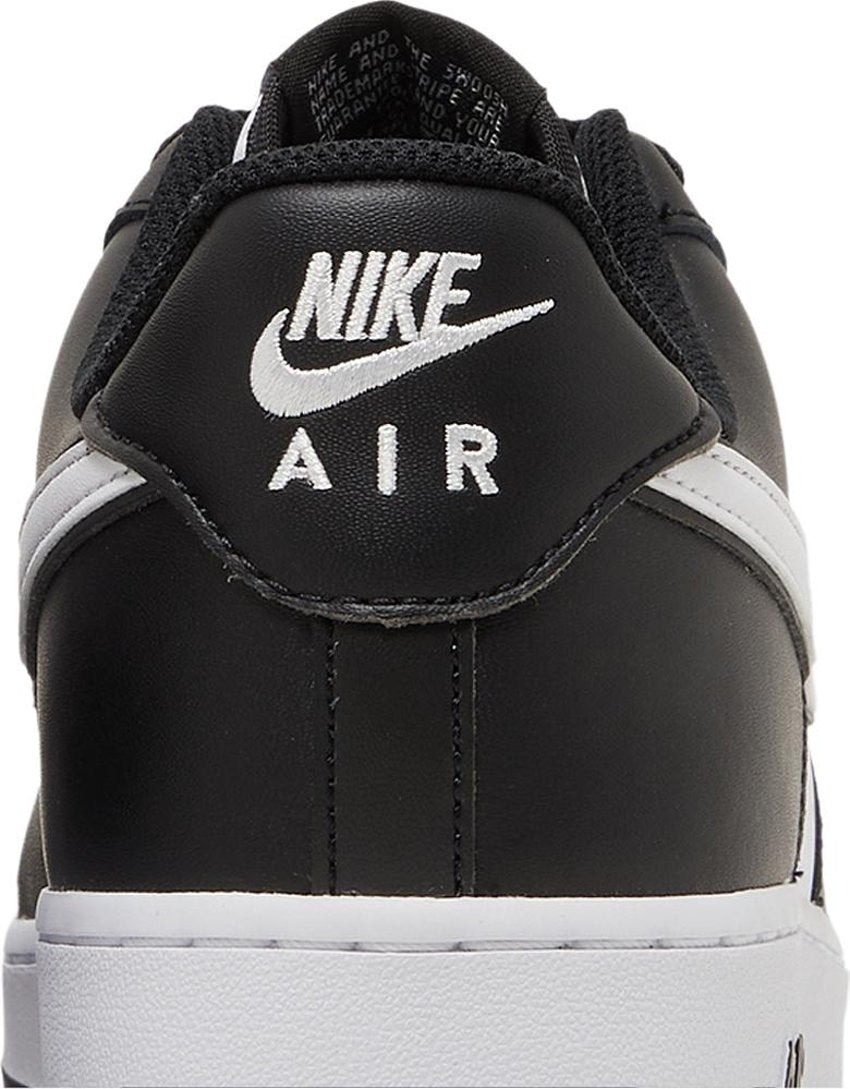 Nike Air Force 1 '07 Low White Swoosh Panda
