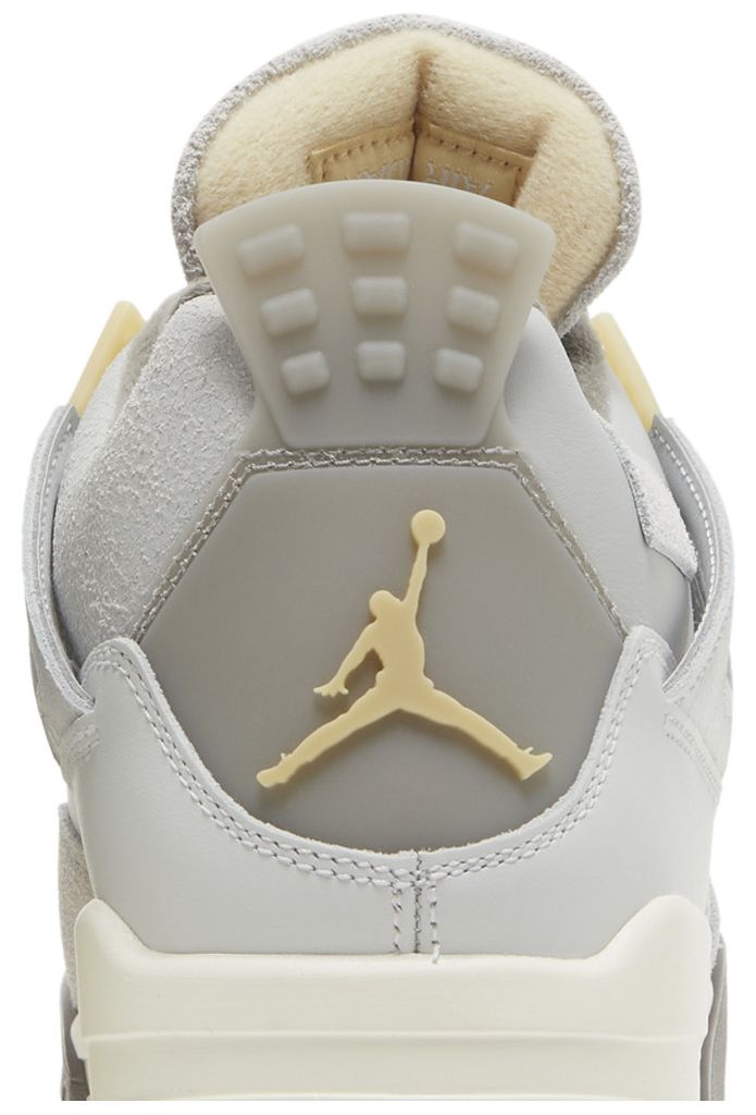 Jordan 4 Retro SE Craft Photon Dust