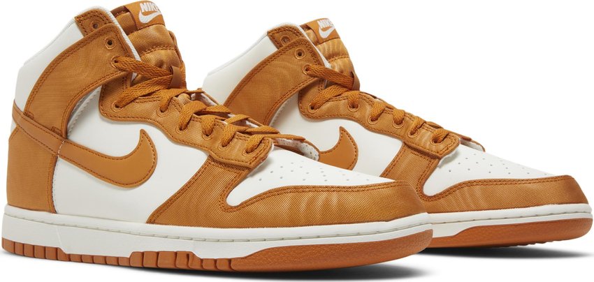 Nike Dunk High Monarch