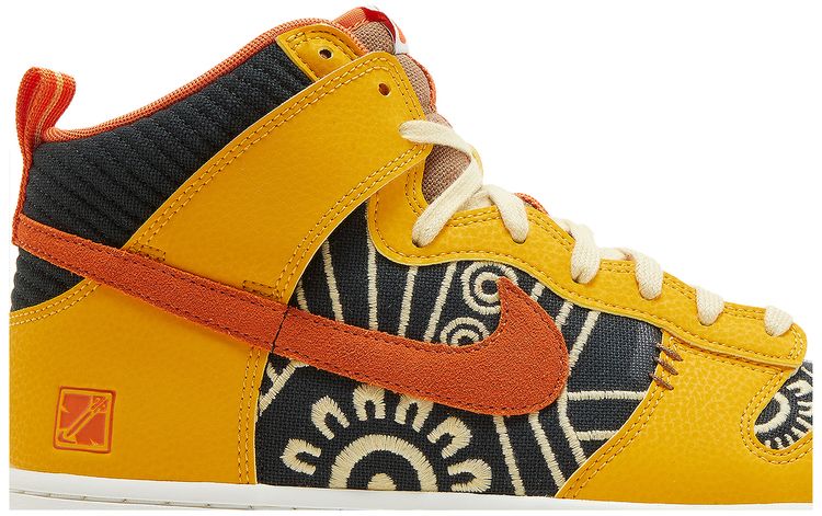 Nike Dunk High PRM Somos Familia