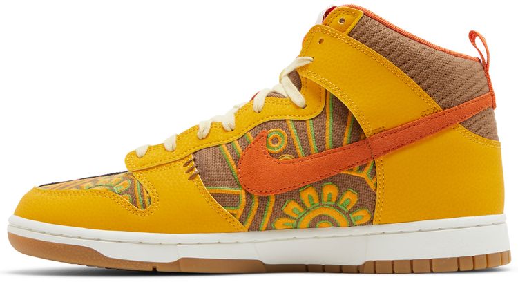 Nike Dunk High PRM Somos Familia