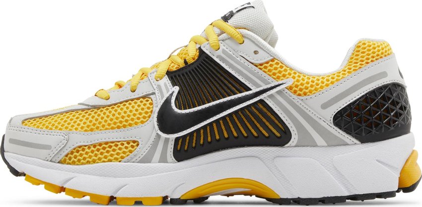 Nike Zoom Vomero 5 Photon Dust Laser Orange
