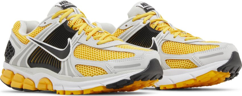 Nike Zoom Vomero 5 Photon Dust Laser Orange