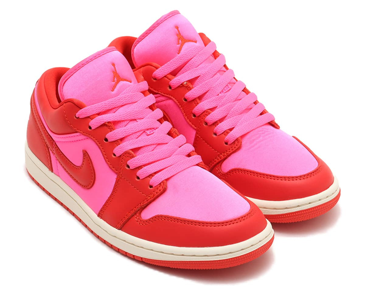 Jordan 1 Low SE Pink Blast (Women's)