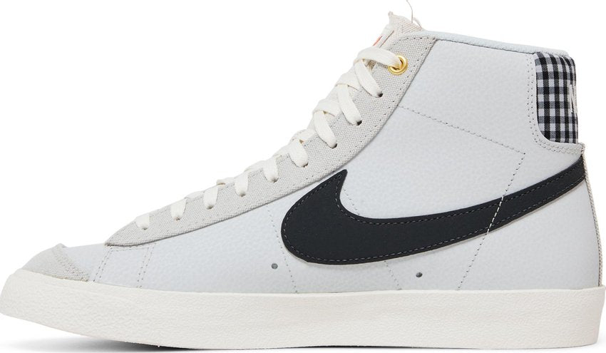 Blazer Mid '77 Vintage 'Designed Fresh'