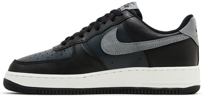 Nike Air Force 1 '07 Smoke Grey