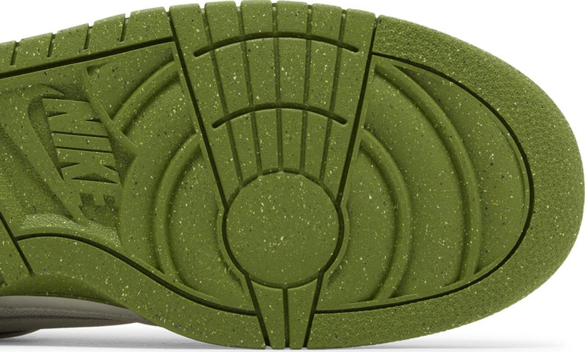 Nike Dunk Low Jumbo Phantom Chlorophyll