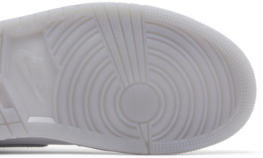 Air Jordan 1 Mid SE Metallic Silver (Women's)