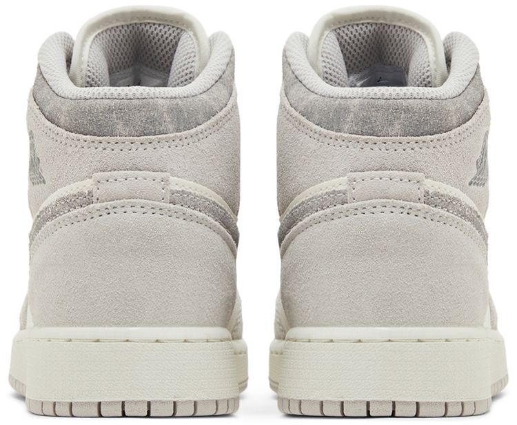Jordan 1 Mid SE Neutral Grey Sail (GS)