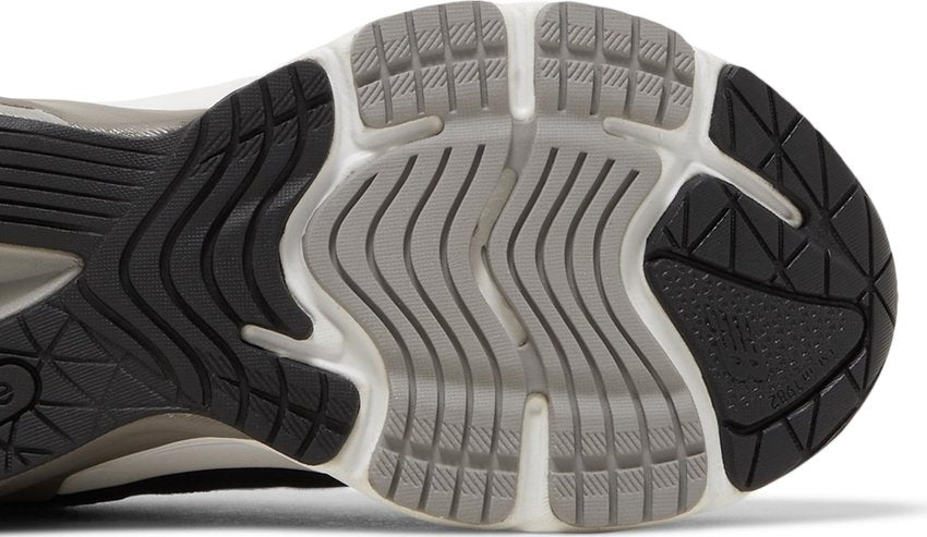 New Balance 990v6 Black Silver (GS)