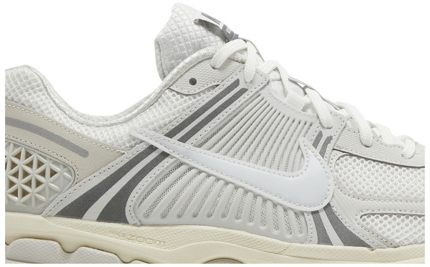Nike Zoom Vomero 5 Platinum Tint
