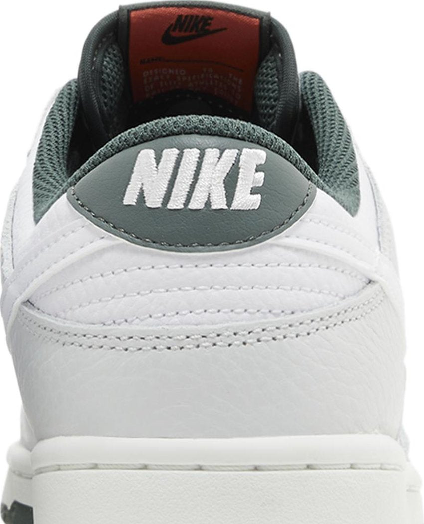 Nike Dunk Low Retro SE Photon Dust Vintage Green