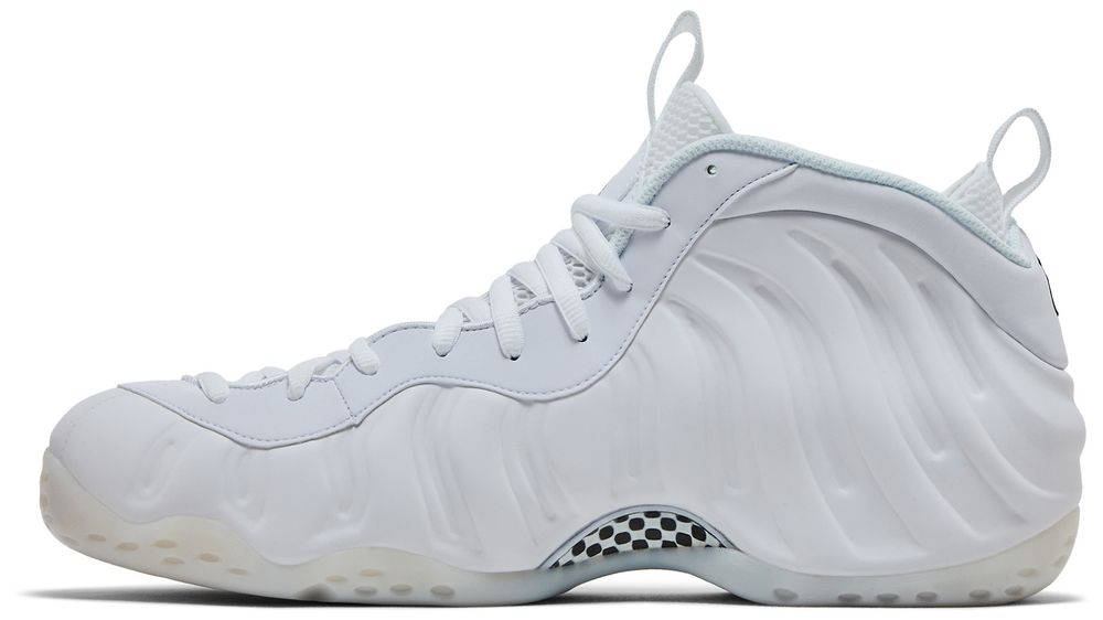 Nike Air Foamposite One Triple White