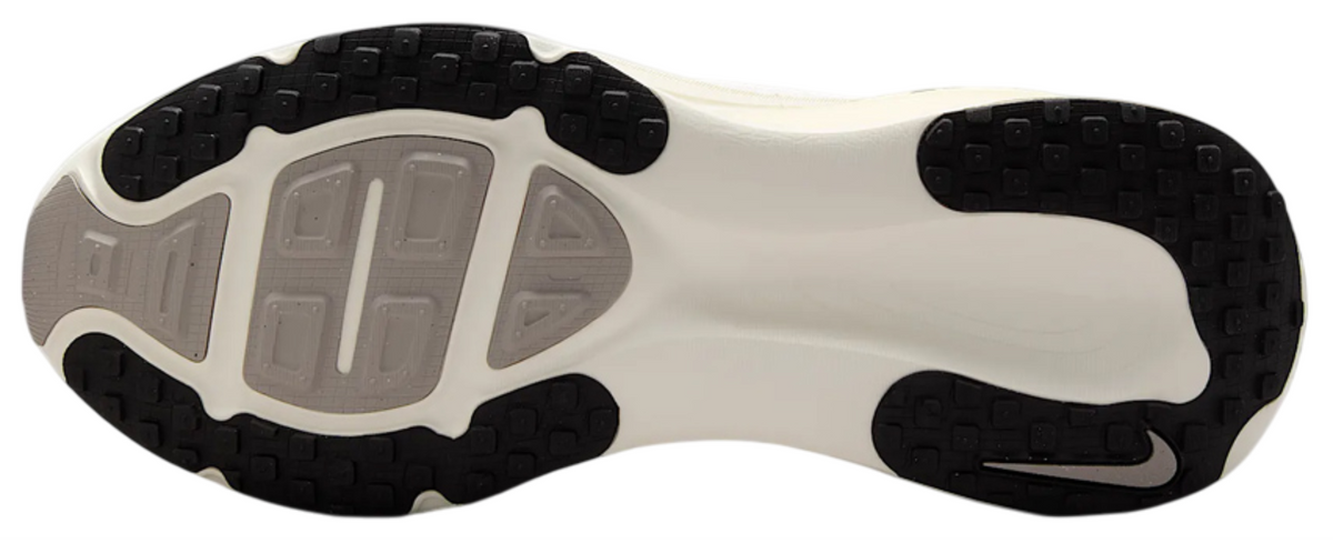 Nike Vomero 18 Summit White Coconut Milk