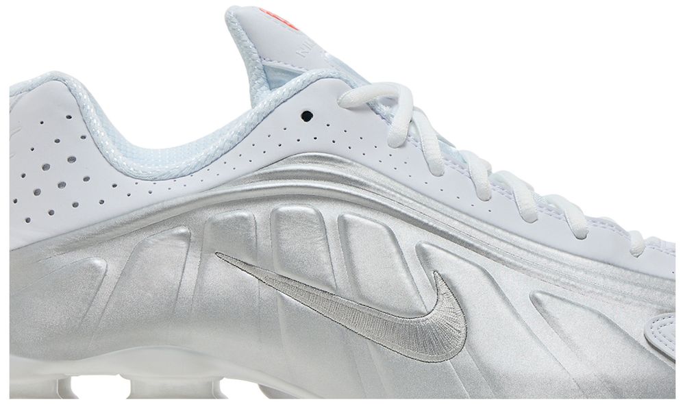 Nike Shox R4 White Bright Crimson Metallic Silver