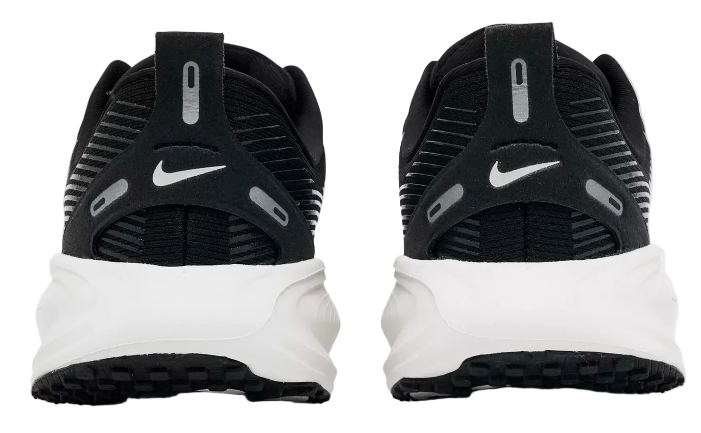 Nike Vomero 18 Black Coconut Milk Iron Ore Summit White (GS)