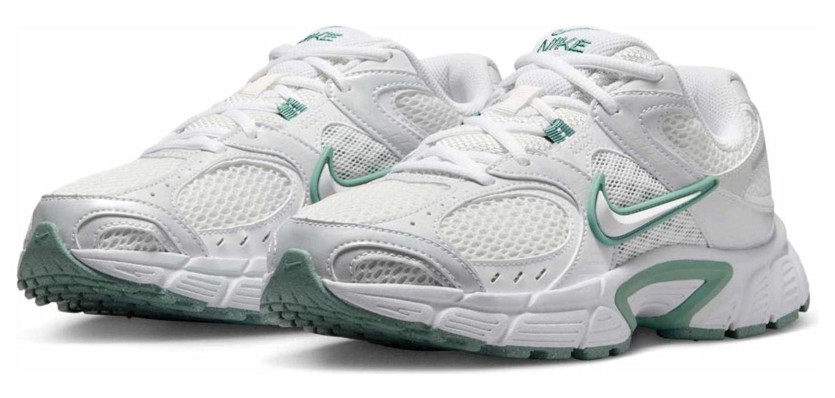 Nike V5 RNR Summit White Cannon (Women's)